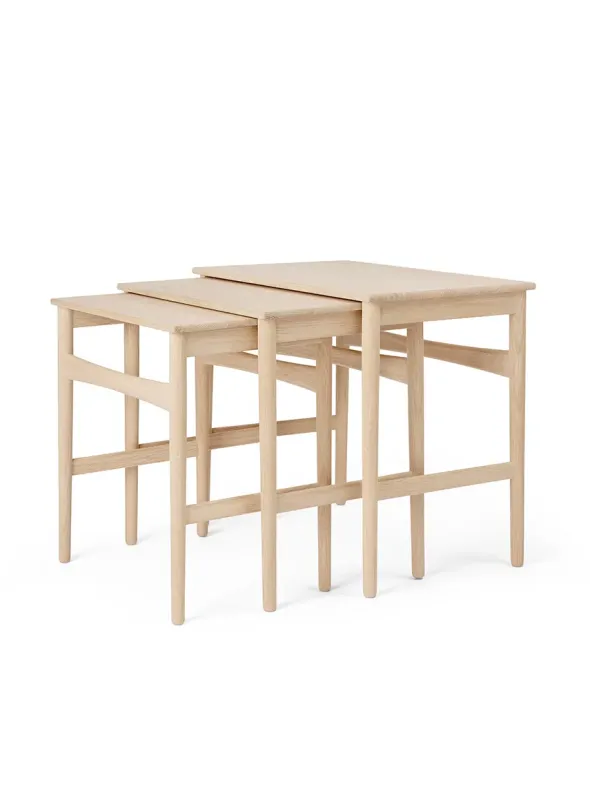 CH004 Nesting Tables fra Carl Hansen & Søn