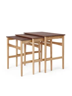 CH004 Nesting Tables fra Carl Hansen & Søn