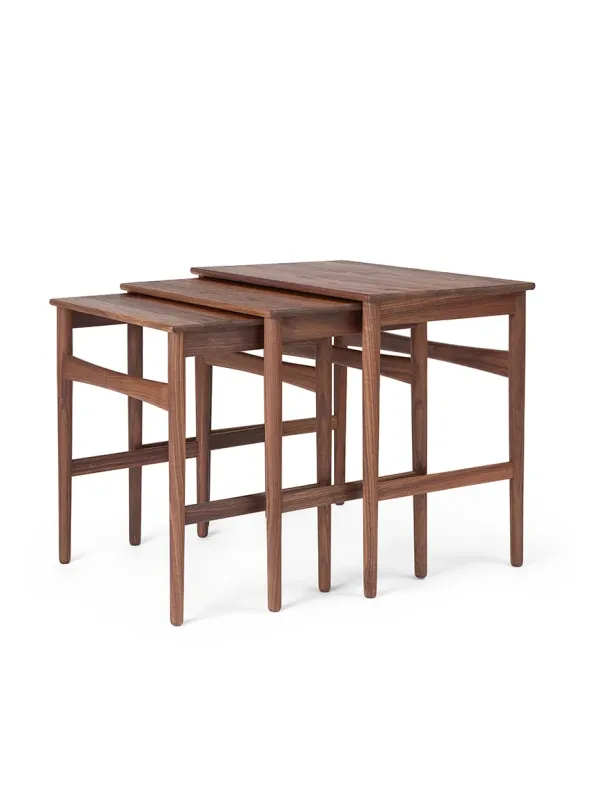CH004 Nesting Tables fra Carl Hansen & Søn