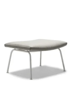 CH446 Skammel af Hans J. Wegner