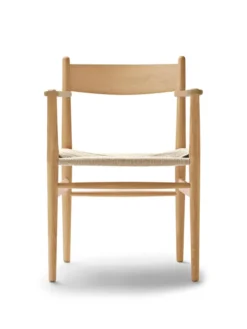 CH37 Stolen af Hans J. Wegner