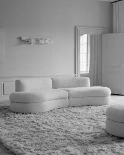 Coda sofa, curved open end right, module 42 fra New Works
