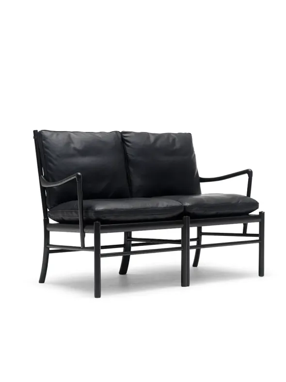 Colonial Sofa, OW149-2 af Ole Wanscher