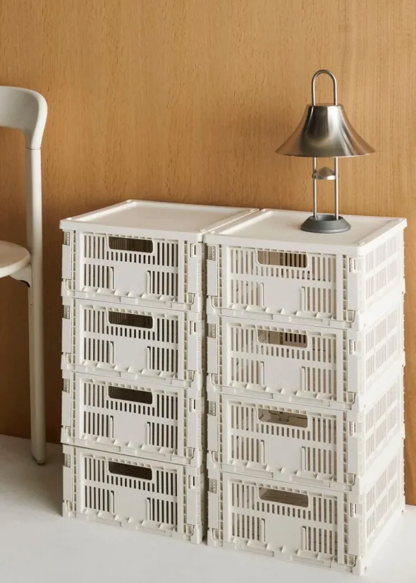Colour Crate Medium Square, Charcoal fra Hay