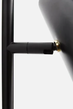 Cono Floor Lamp fra Woud