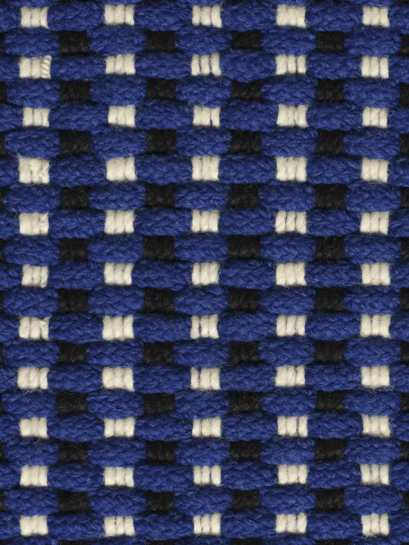 Cord ultramarine blue gulvtæppe fra Tom Dixon
