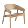 Cover Lounge Chair, oak w. cognac leather fra Muuto