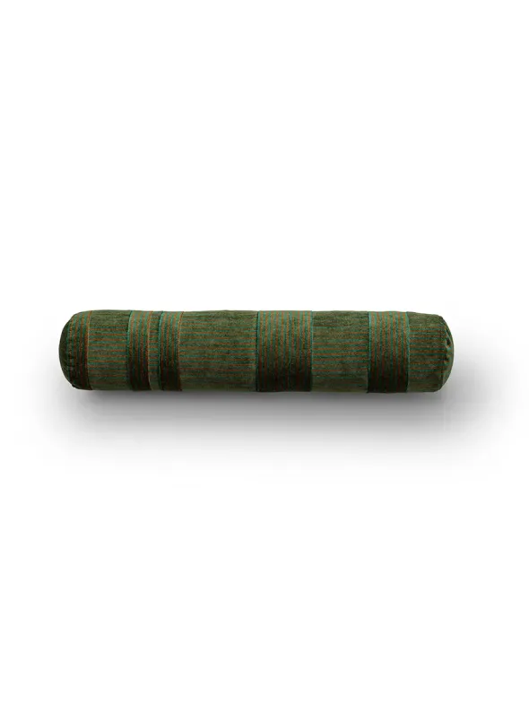 Crest Pyjamas Pillow, Ø15x74 fra Eilersen