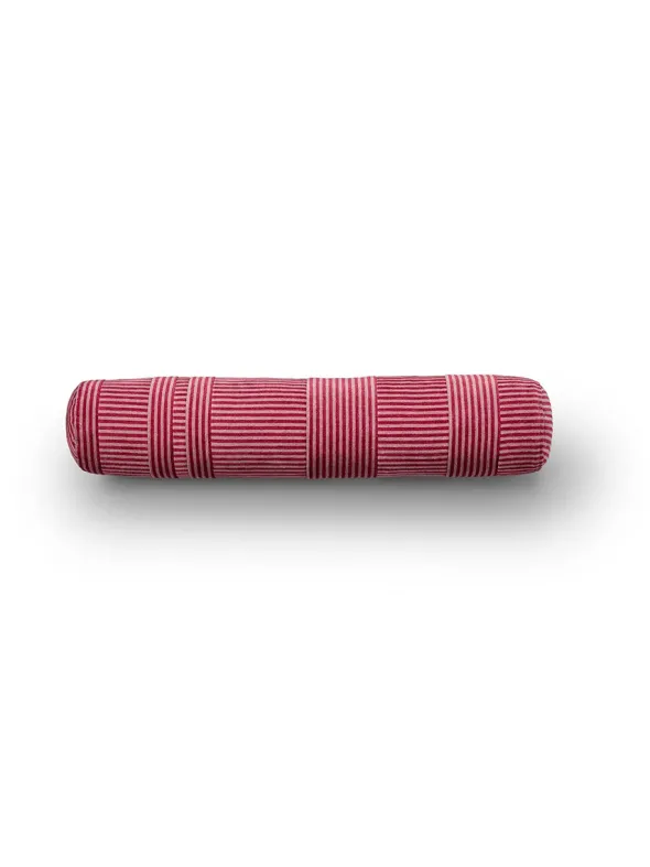 Crest Pyjamas Pillow, Ø15x74 fra Eilersen