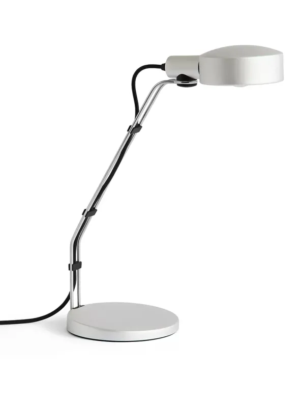 Cupola Desk Lamp fra Hay