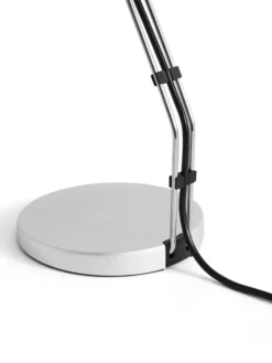 Cupola Desk Lamp fra Hay