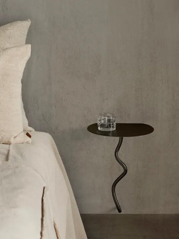 Curvature Wall Table fra Ferm Living