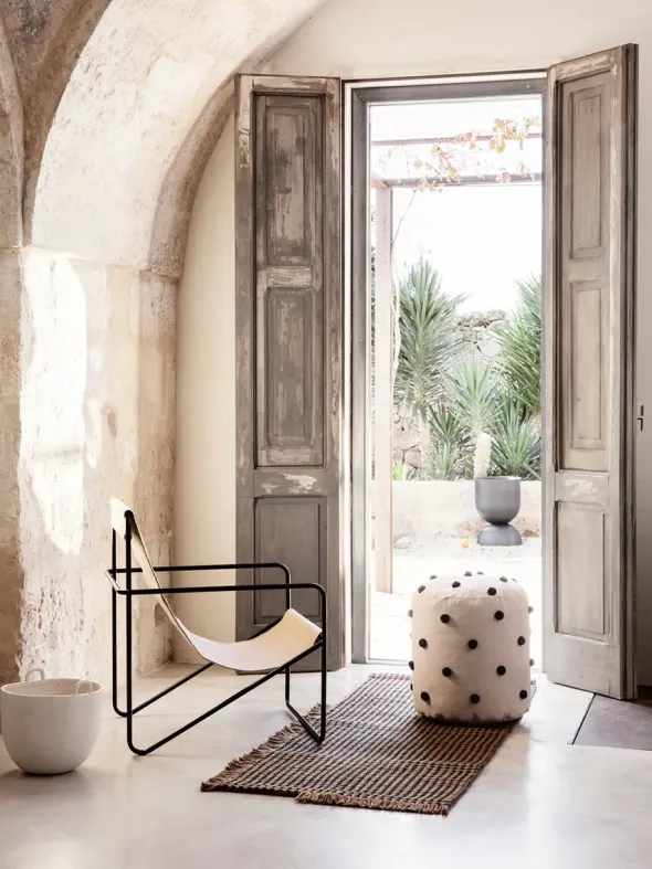 Desert Lounge Chair, sort fra Ferm Living