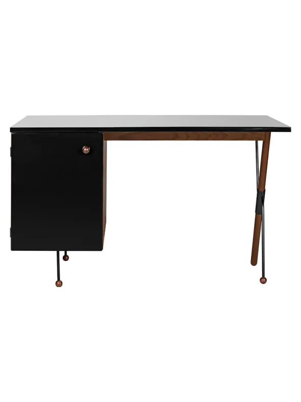 62 Desk fra GUBI