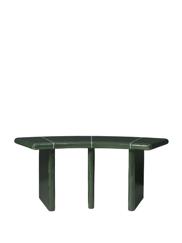 Deya Curved Bench fra Ferm Living