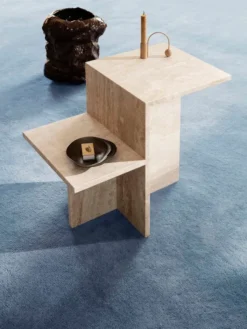 Distinct Side Table, Travertine fra Ferm Living