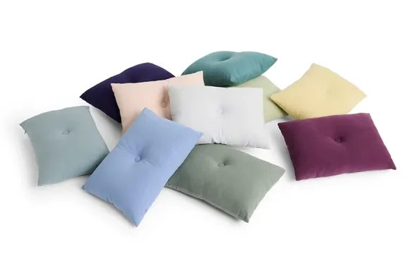 Dot Cushion Linen fra Hay