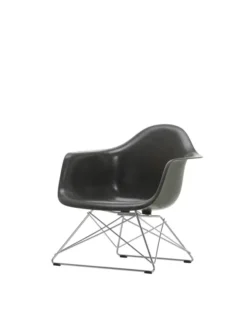 Eames Fiberglass Armchair LAR, forkromet fra Vitra