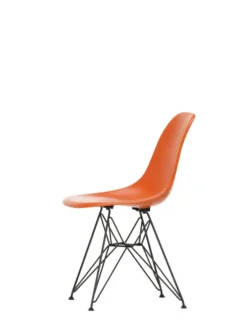 Eames Fiberglass Chair DSR, sortlakeret fra Vitra