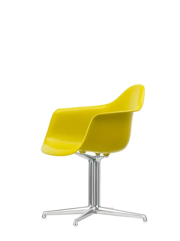 Eames Plastic Armchair DAL fra Vitra