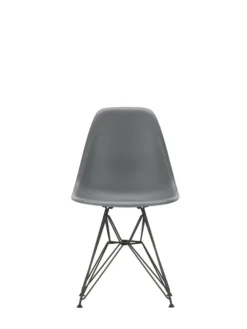 Eames Plastic Side Chair DSR, sort pulverlakeret fra Vitra
