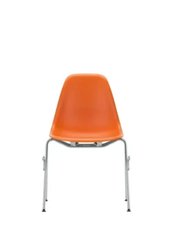 Eames Plastic Side Chair DSS-N, stabelbar fra Vitra