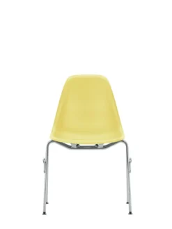 Eames Plastic Side Chair DSS-N, stabelbar fra Vitra