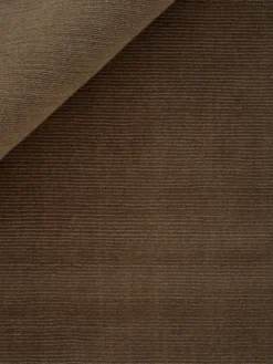 Echo Yano gulvtæppe, Olive Brown fra Linie Design