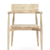 E008 Embrace havestol fra Carl Hansen & Søn