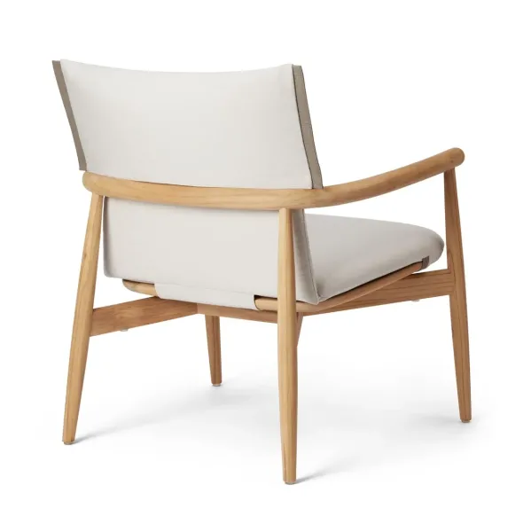 E018 Embrace udendørs loungestol fra Carl Hansen & Søn