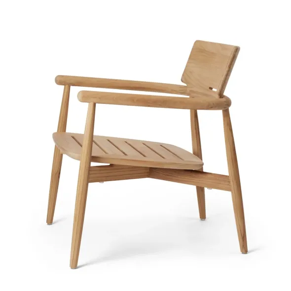 E018 Embrace udendørs loungestol fra Carl Hansen & Søn