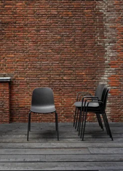 13Eighty Armchair fra Hay