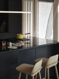 Fine Suspension Lamp, 120 cm fra Muuto