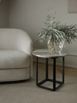 Florence sidebord Ø50, Gris Du Marais fra New Works