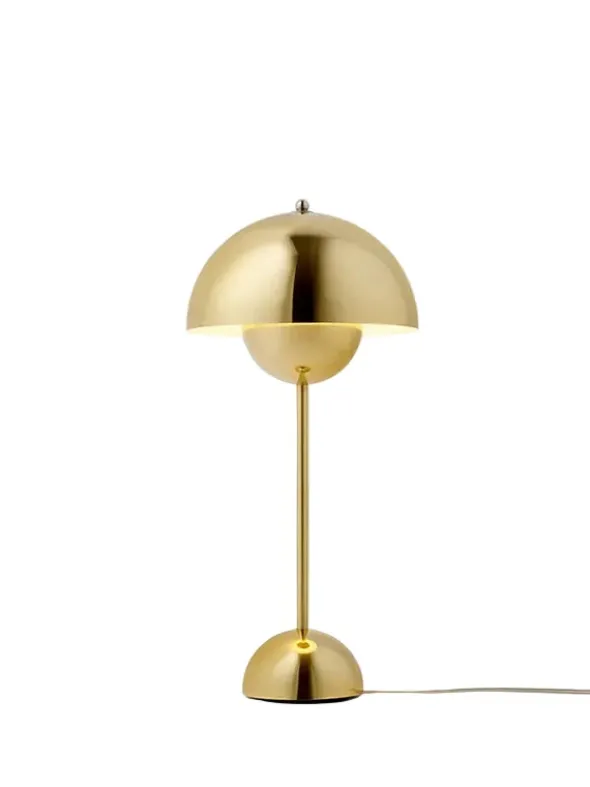Flowerpot VP3 bordlampe af Verner Panton