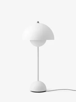 Flowerpot VP3 bordlampe af Verner Panton