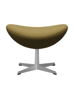3127 Fodskammel til Ægget af Arne Jacobsen stofgr. 2