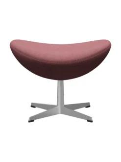 3127 Fodskammel til Ægget af Arne Jacobsen stofgr. 2