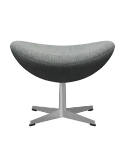 3127 Fodskammel til Ægget af Arne Jacobsen stofgr. 2
