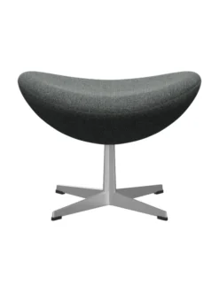 3127 Fodskammel til Ægget af Arne Jacobsen stofgr. 2