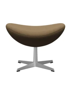 3127 Fodskammel til Ægget af Arne Jacobsen stofgr. 2