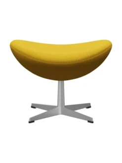 3127 Fodskammel til Ægget af Arne Jacobsen stofgr. 2