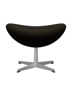 3127 Fodskammel til Ægget af Arne Jacobsen stofgr. 2