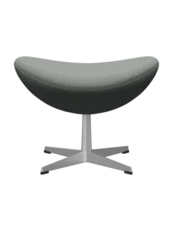 3127 Fodskammel til Ægget af Arne Jacobsen stofgr. 2