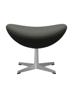 3127 Fodskammel til Ægget af Arne Jacobsen stofgr. 2