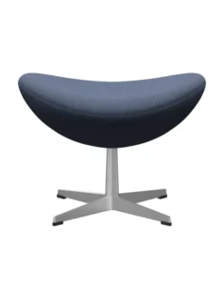 3127 Fodskammel til Ægget af Arne Jacobsen stofgr. 2