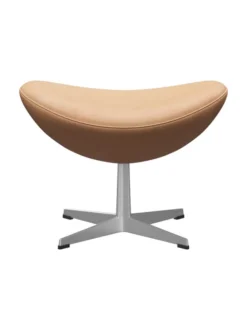 3127 Fodskammel til Ægget af Arne Jacobsen læder