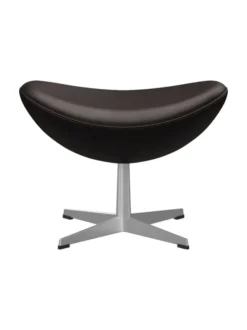 3127 Fodskammel til Ægget af Arne Jacobsen læder