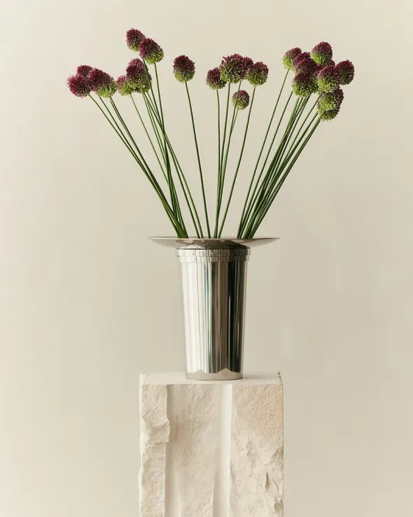 Fountain Vase 01 fra Louise Roe