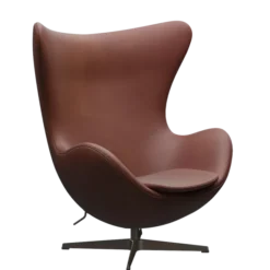 3316 Ægget loungestol, stel i brown bronze af Arne Jacobsen